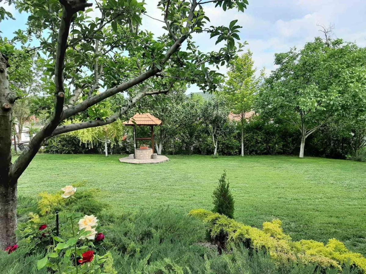 Villa Prolet General-Kantardzhievo Ngoại thất bức ảnh