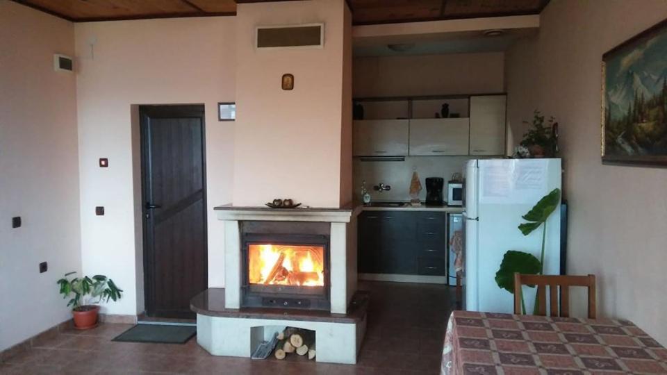 Villa Prolet General-Kantardzhievo Ngoại thất bức ảnh