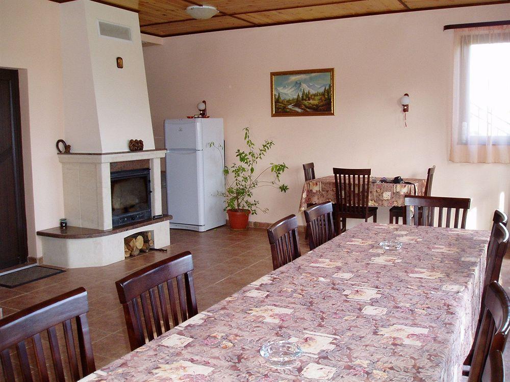 Villa Prolet General-Kantardzhievo Ngoại thất bức ảnh